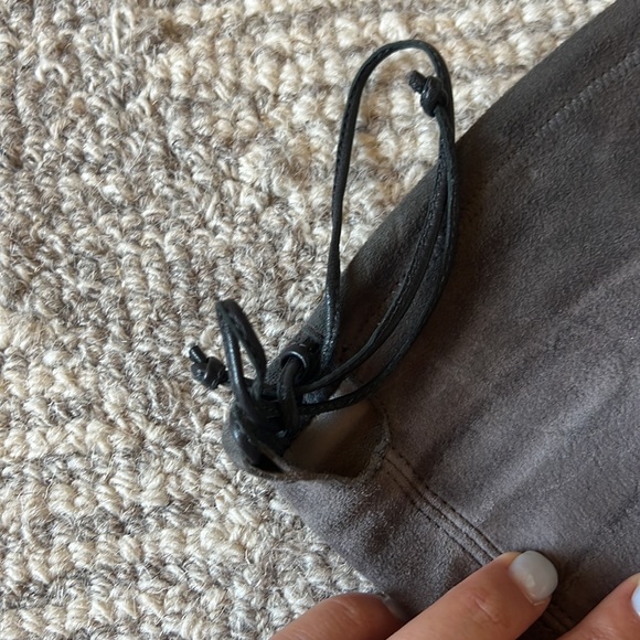 STUART WEITZMAN LOWLAND BOOTS - Picture 4 of 5